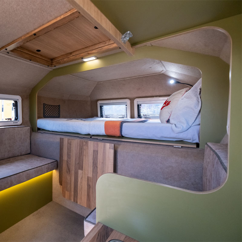 Gladiator Caravan