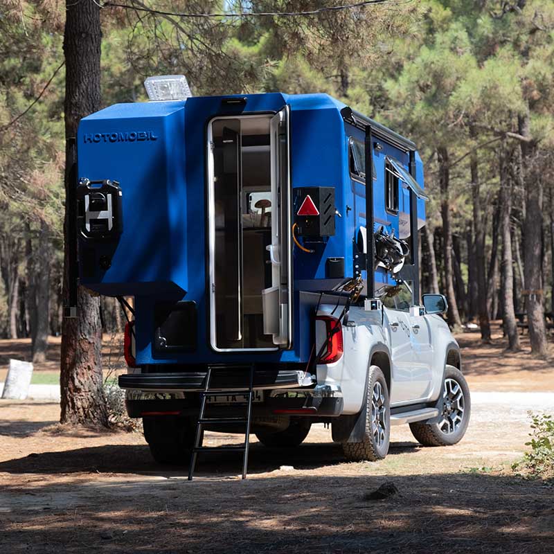 Gladiator Caravan
