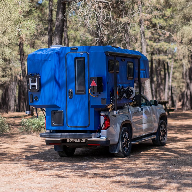 Gladiator Caravan